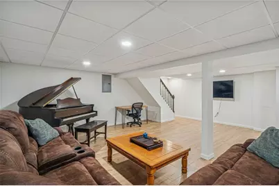 842 Garlow Blvd, Pittsburgh, PA 15239 - Photo 21