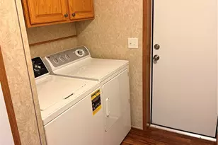 212 Rustic Ridge Ln, Summit Township, PA 16002 - Photo 33