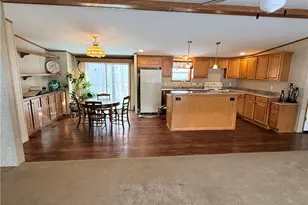 212 Rustic Ridge Ln, Summit Township, PA 16002 - Photo 9