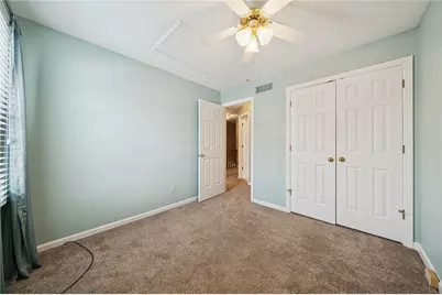 72 Hennig Dr, Pittsburgh, PA 15236 - Photo 25