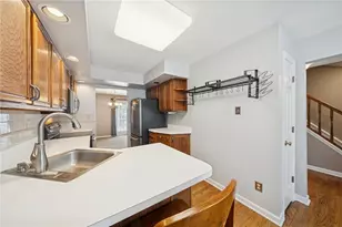 72 Hennig Dr, Pittsburgh, PA 15236 - Photo 11