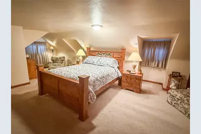 417 New Castle Rd, Twp of But NW, PA 16001 - Photo 17