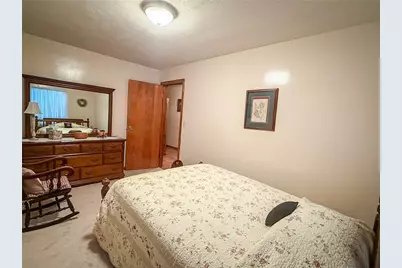 417 New Castle Rd, Twp of But NW, PA 16001 - Photo 33