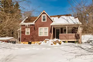 2561 Lah Rd, Hampton, PA 15044 - Photo 1
