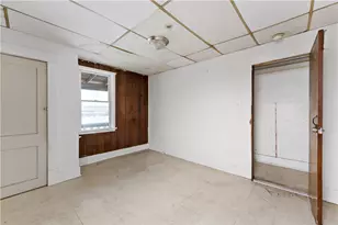 329 14th St, Ambridge, PA 15003 - Photo 13