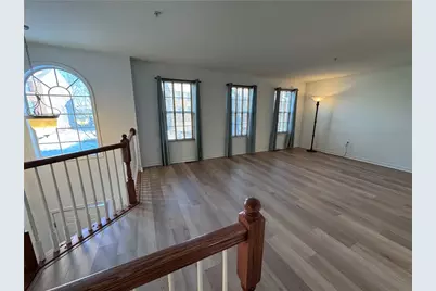 280 Broadstone Dr, Adams Township, PA 16046 - Photo 5