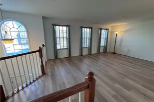 280 Broadstone Dr, Adams Township, PA 16046 - Photo 5