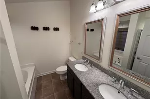 280 Broadstone Dr, Adams Township, PA 16046 - Photo 17