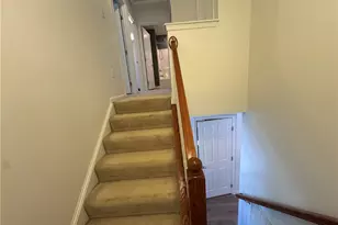 280 Broadstone Dr, Adams Township, PA 16046 - Photo 13