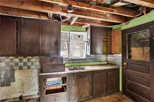 2132 Laketon Rd, Pittsburgh, PA 15221 - Photo 13