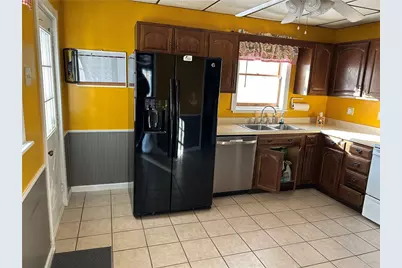 417 Fairmont Street, Latrobe, PA 15650 - Photo 5