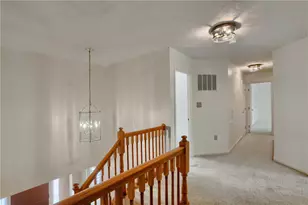 704 Helen Ct, Cranberry Township, PA 16066 - Photo 23