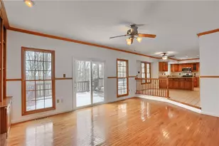 704 Helen Ct, Cranberry Township, PA 16066 - Photo 21