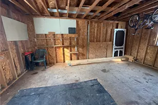 1014 5th St, Cowanshanock Township, PA 16244 - Photo 27