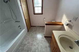 1014 5th St, Cowanshanock Township, PA 16244 - Photo 17