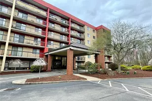 1987 Centurion Dr, Pittsburgh, PA 15221 - Photo 3