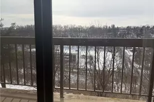 1987 Centurion Dr, Pittsburgh, PA 15221 - Photo 15