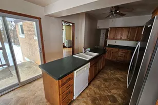 504 Marne Ave, Monongahela City, PA 15063 - Photo 3