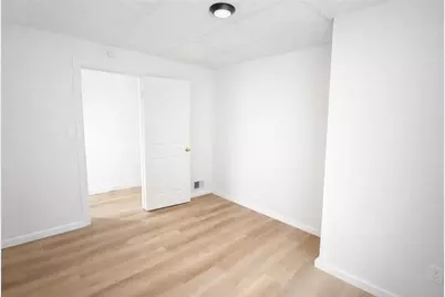 4614 Truro Pl, Pittsburgh, PA 15213 - Photo 7