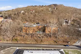 121 Locust St, Ambridge, PA 15003 - Photo 37