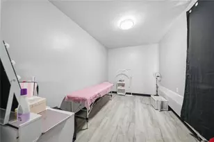 121 Locust St, Ambridge, PA 15003 - Photo 27