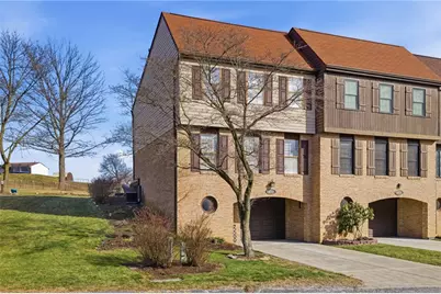 401 Maywood Dr, Bethel Park, PA 15102 - Photo 3