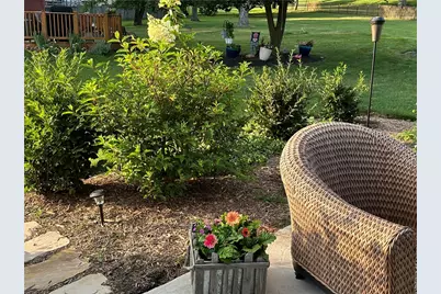 401 Maywood Dr, Bethel Park, PA 15102 - Photo 43