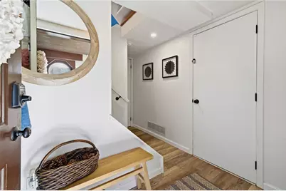 401 Maywood Dr, Bethel Park, PA 15102 - Photo 5