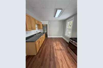 306 E Wallace Ave, New Castle, PA 16101 - Photo 9