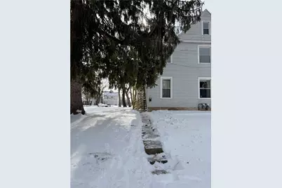 306 E Wallace Ave, New Castle, PA 16101 - Photo 23