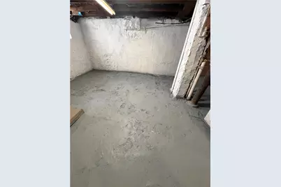 306 E Wallace Ave, New Castle, PA 16101 - Photo 21