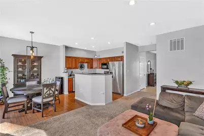 112 Southern Valley Ct, Adams Township, PA 16046 - Photo 11