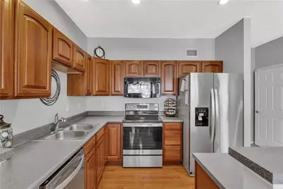 112 Southern Valley Ct, Adams Township, PA 16046 - Photo 21