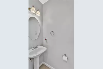 112 Southern Valley Ct, Adams Township, PA 16046 - Photo 23