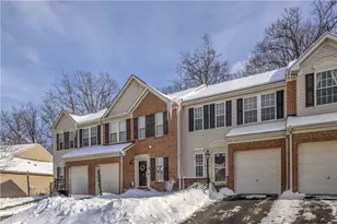 112 Southern Valley Ct, Adams Township, PA 16046 - Photo 3