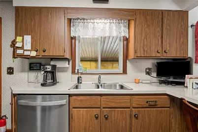 769 Clarksville Rd, Hermitage, PA 16148 - Photo 7