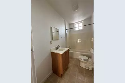 719 Stella St, Jeannette, PA 15644 - Photo 9