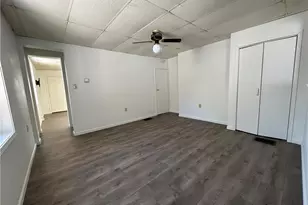 719 Stella St, Jeannette, PA 15644 - Photo 3