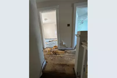 121 Boggston Ave, Pittsburgh, PA 15210 - Photo 11