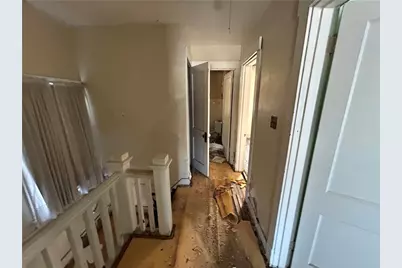 121 Boggston Ave, Pittsburgh, PA 15210 - Photo 13