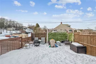 811 W Newton Rd, Greensburg, PA 15601 - Photo 33