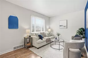 523 Thomas St, Pittsburgh, PA 15239 - Photo 7