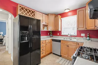 523 Thomas St, Pittsburgh, PA 15239 - Photo 17