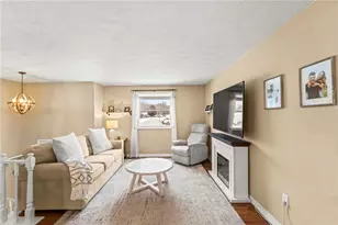 1649 Cordwell Dr, South Park, PA 15129 - Photo 5