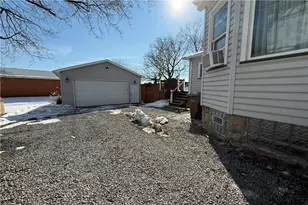 3037 E Main St, West Middlesex Boro, PA 16159 - Photo 37