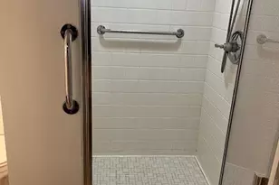 907 Jefferson Dr, Ross Twp, PA 15229 - Photo 37