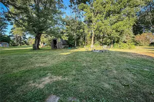 329 S Home Ave, Twp of But NE, PA 16001 - Photo 31