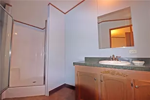 211 Brown St, Derry Township, PA 15627 - Photo 11