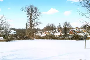 112 Circle Dr, Irwin, PA 15642 - Photo 41