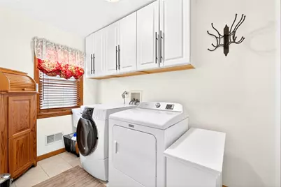 112 Circle Drive, Hempfield Township, PA 15642 - Photo 17